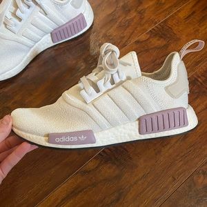 Adidas NMD R1 shoes